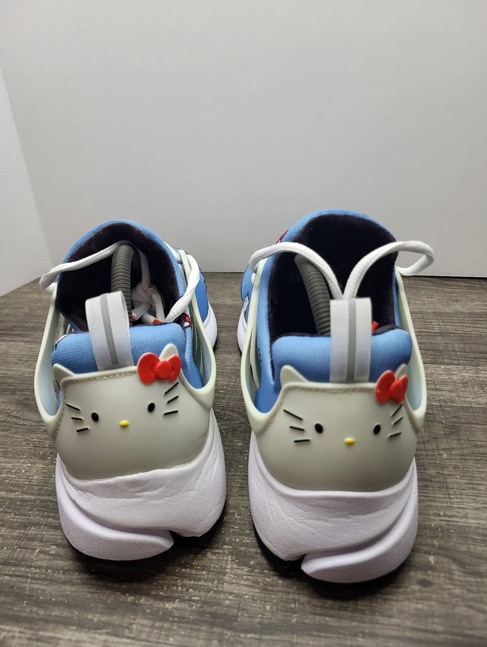 Nike Hello Kitty Air Presto QS University Blue DV3770-400 Men's Size 10 Shoes